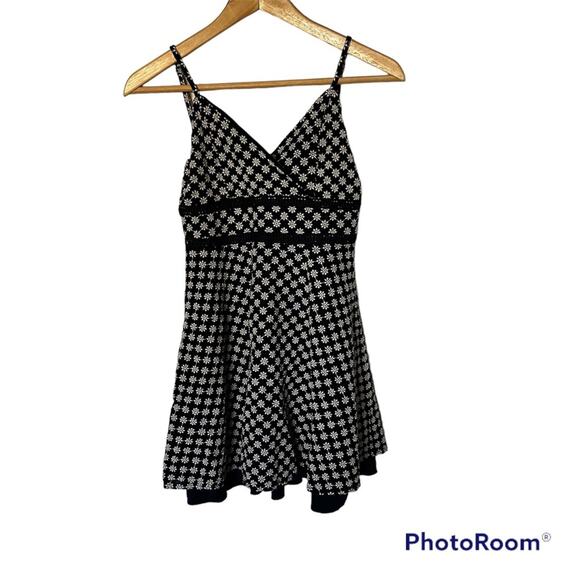 Trixxi‎ women’s dress small - Picture 1 of 7